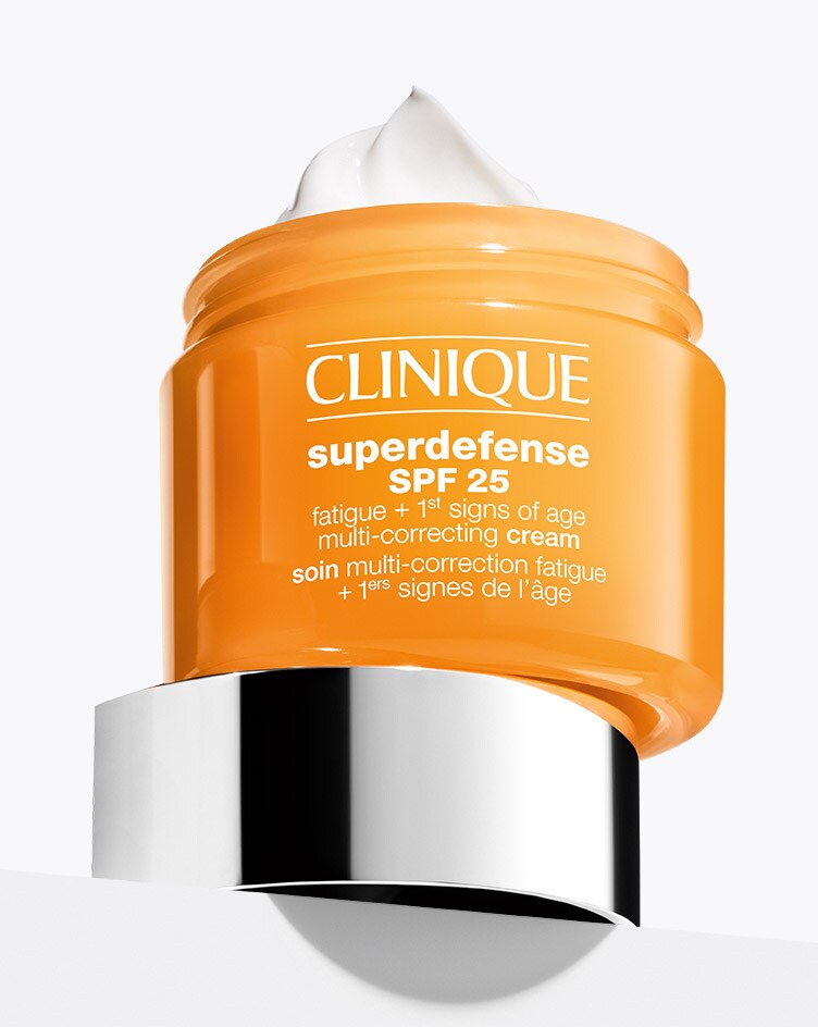 Yeni! Superdefense™ SPF 25 Yorgunluk ve Yaşlanmanın İlk Belirtilerine Karşı Etkili Nemlendirici Krem