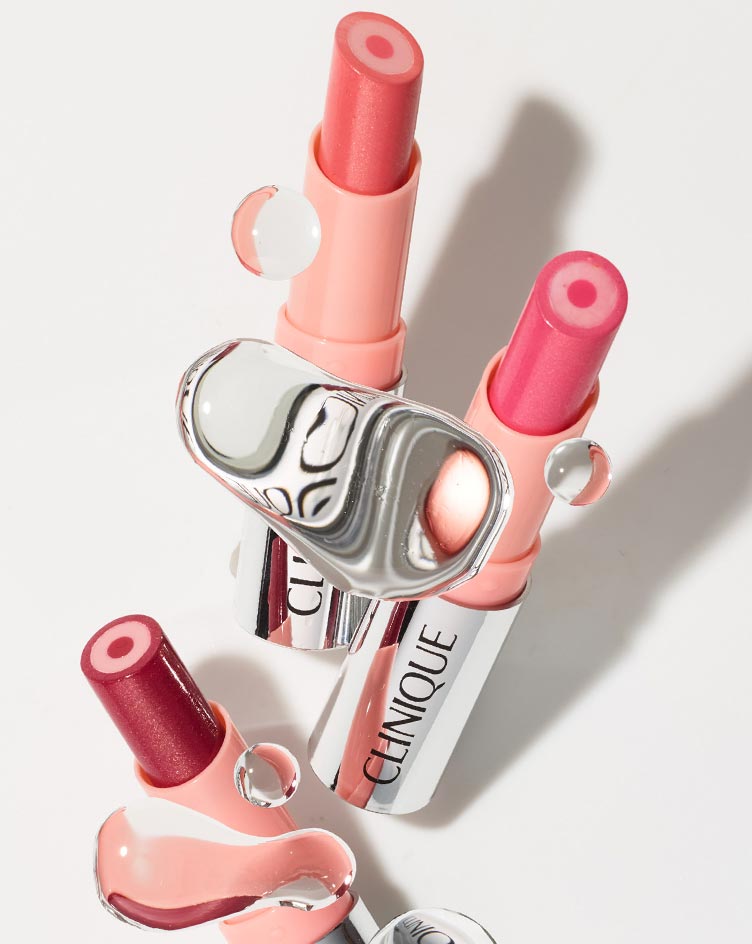 Yeni! Moisture Surge Pop 3’ü 1 Arada Dudak Balmı